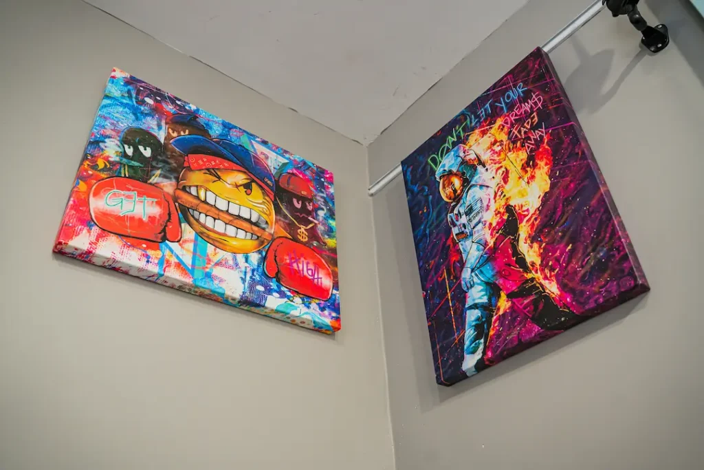 Big Chiefs Kush - Waldo Store Smiley Astronaut Mural