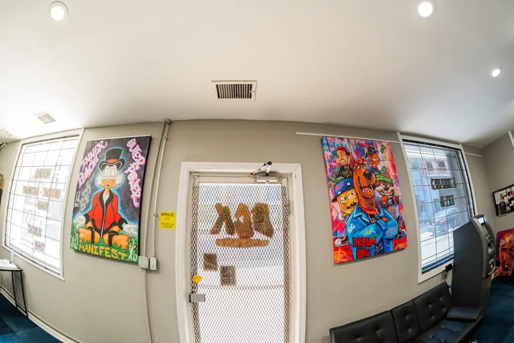 Big Chiefs Kush - Waldo Store Entrance